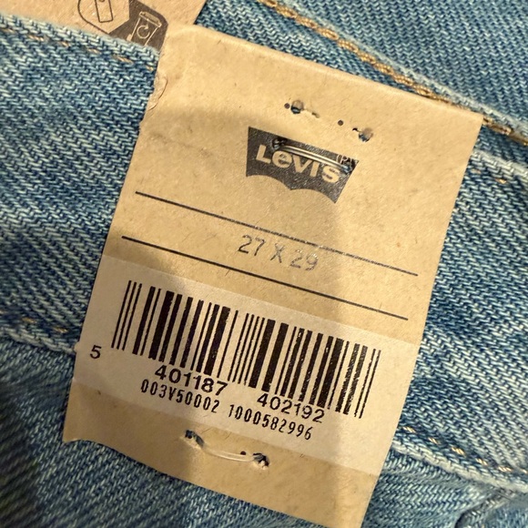 Levi’s cinch barrel Jean - Picture 4 of 6